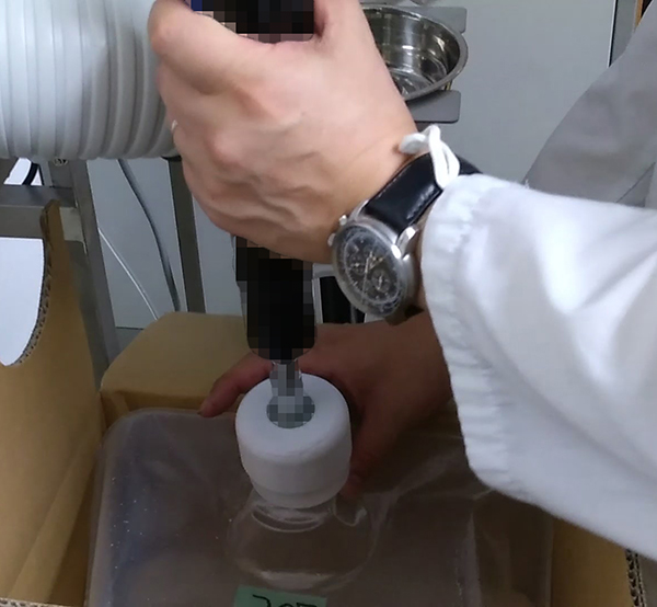 ノズル昇降式 BIB 液体充填機用 簡易キャッパー 600 EC-3 開発技研