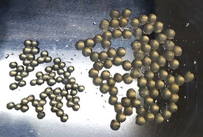 開発技研 アルギン酸カプセル高速製造機CG-2 中小カプセル粒径比較